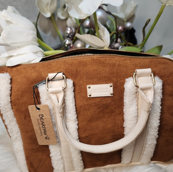 Bearpaw Women's Fashion Duffle Satchel Handbag for Travel, School, Business - Picture 9 of 10